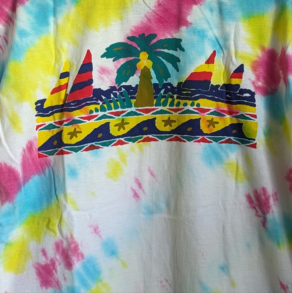 Philippines Souvenir Tie-dyed Rainbow T-shirt Palm Tree Pink Blue Yellow White - Picture 3 of 12